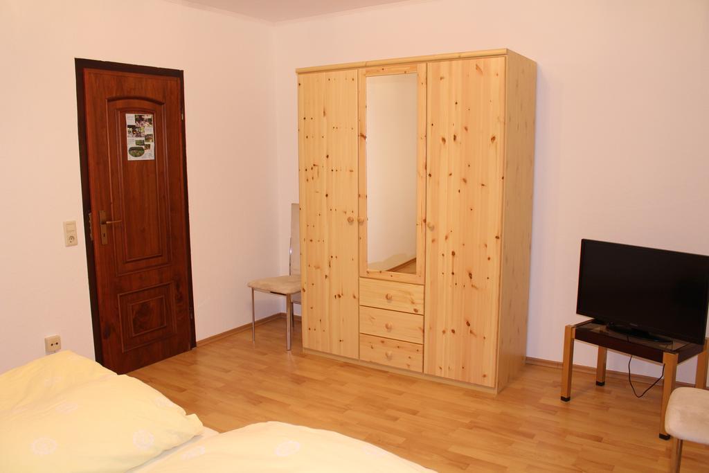 Pension Tannenhof Mettlach Quarto foto